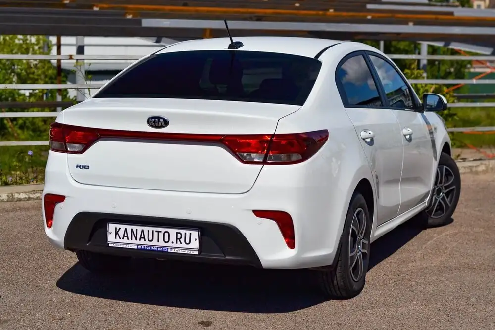 Kia Rio 2018, 1.4MT, в кредит и за наличные - Легковые автомобили (Авто) в Канаш