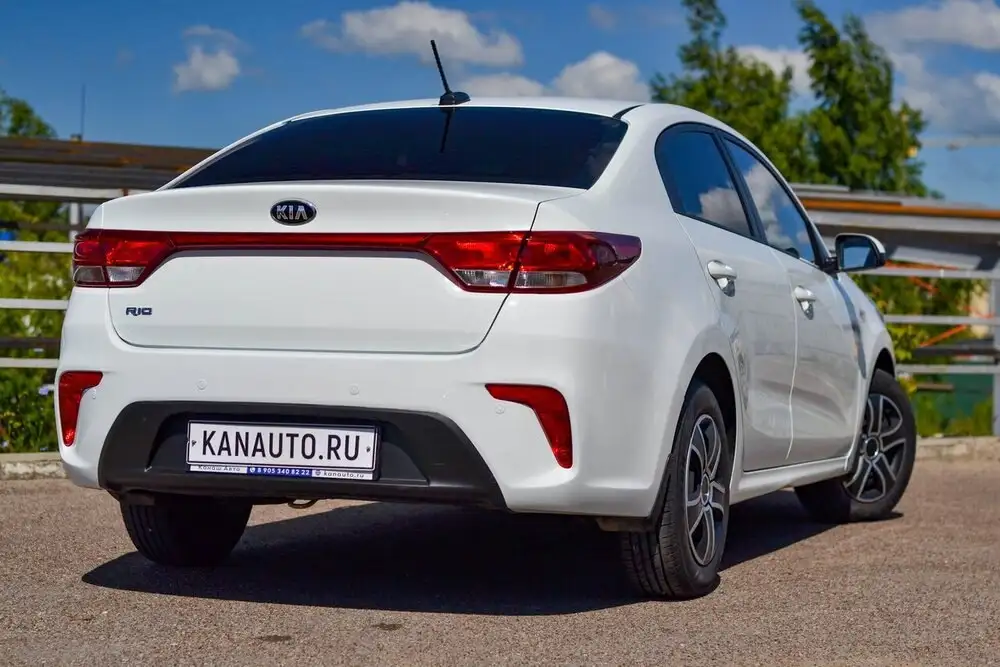 Kia Rio 2018, 1.4MT, в кредит и за наличные - Легковые автомобили (Авто) в Канаш