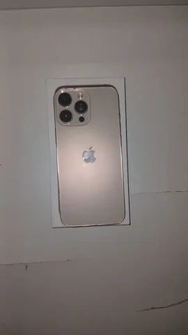 Копия iPhone 16 Pro Max на Android - Электроника в Уфа