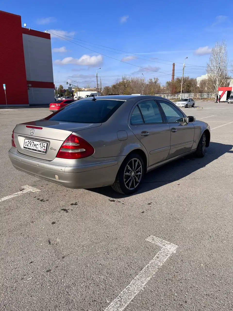 Mercedes Benz w211 2003 года