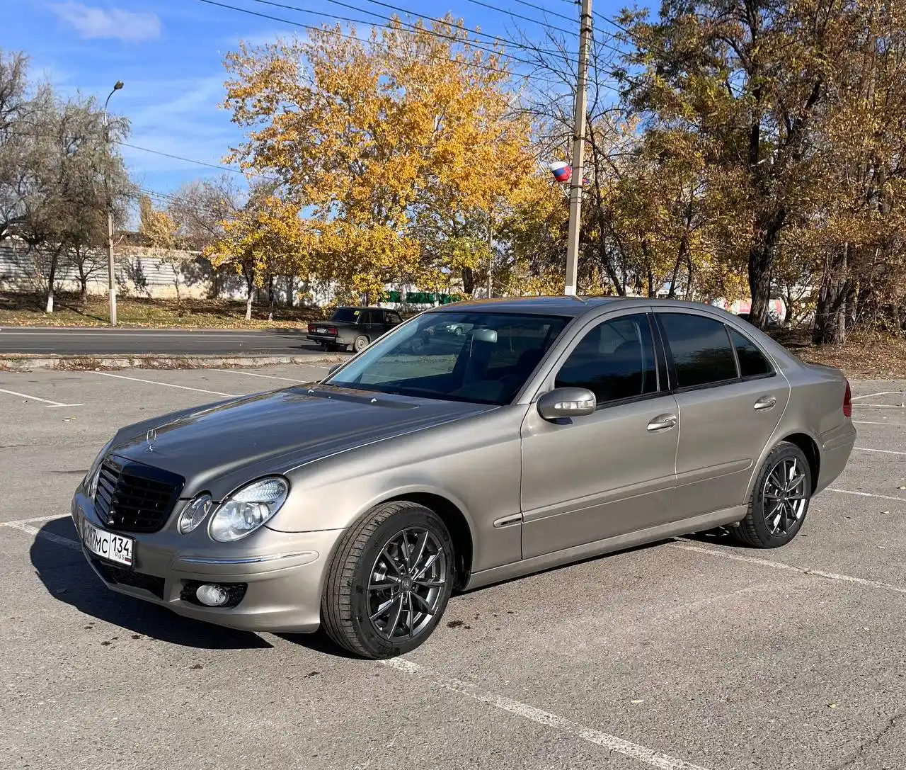 Mercedes Benz w211 2003 года
