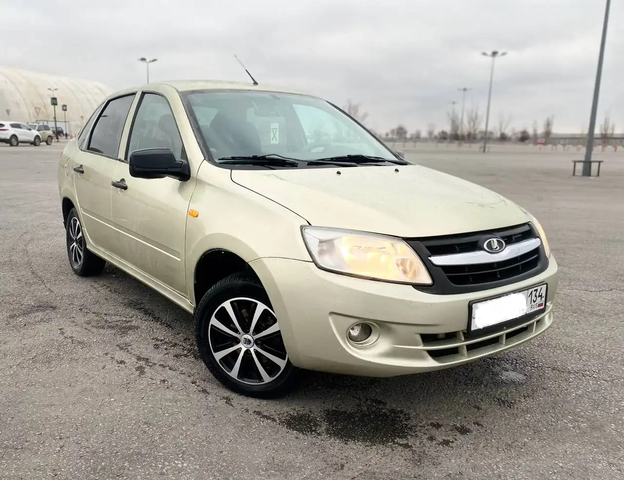 Lada Granta 2013 года