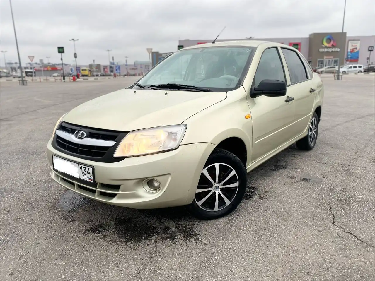 Lada Granta 2013 года