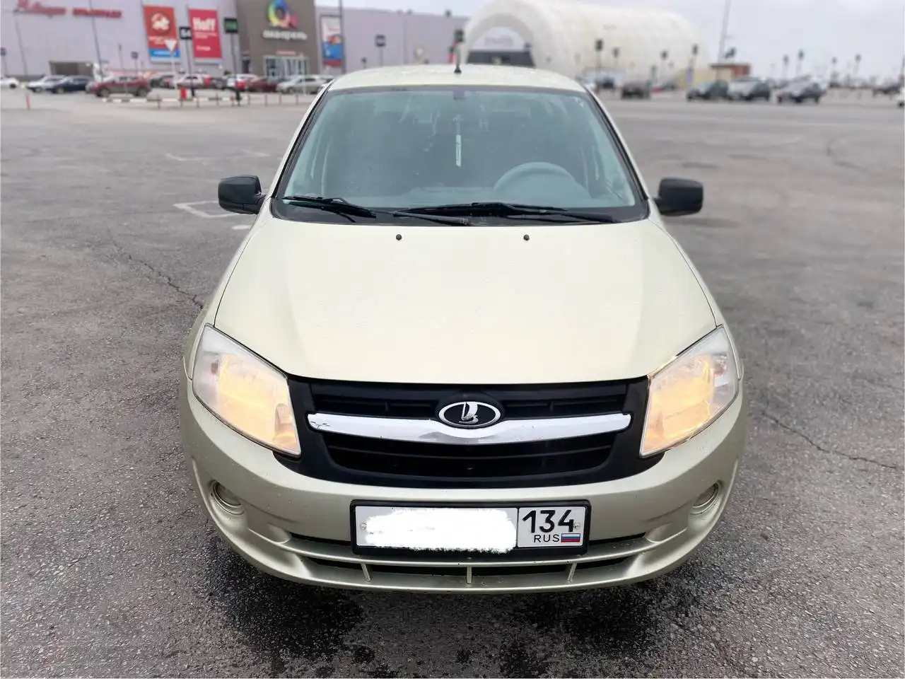 Lada Granta 2013 года