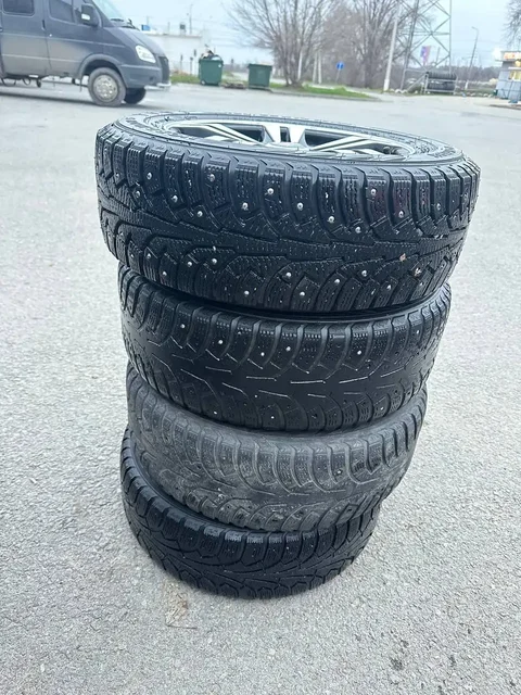 Продажа дисков с зимней резиной - частное объявление в Волгоград