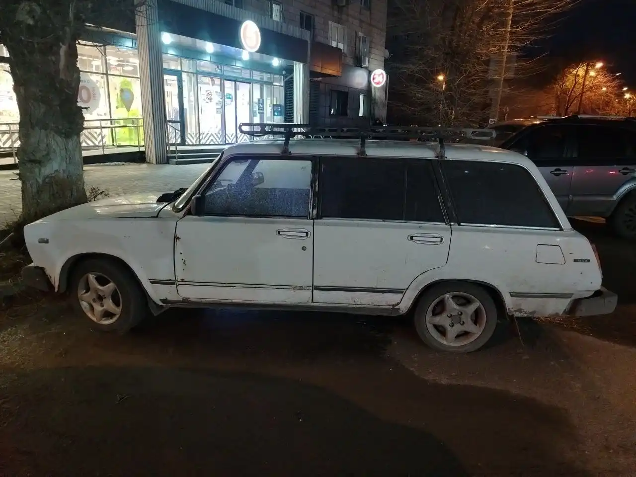 Жигуар 2104 карбюратор 5 ст. Едет, светится, моргает