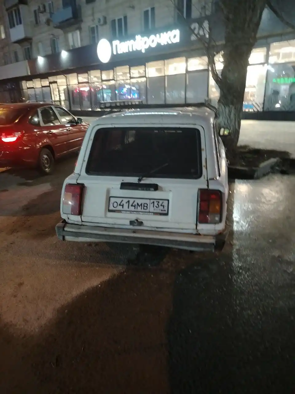 Жигуар 2104 карбюратор 5 ст. Едет, светится, моргает