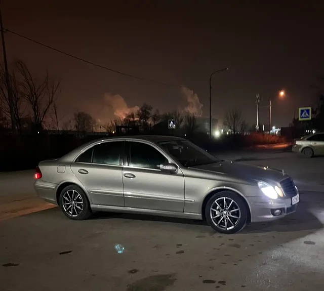 Mercedes E-class 2003 г.в. с пробегом 300000 км - Авто в Волгоград