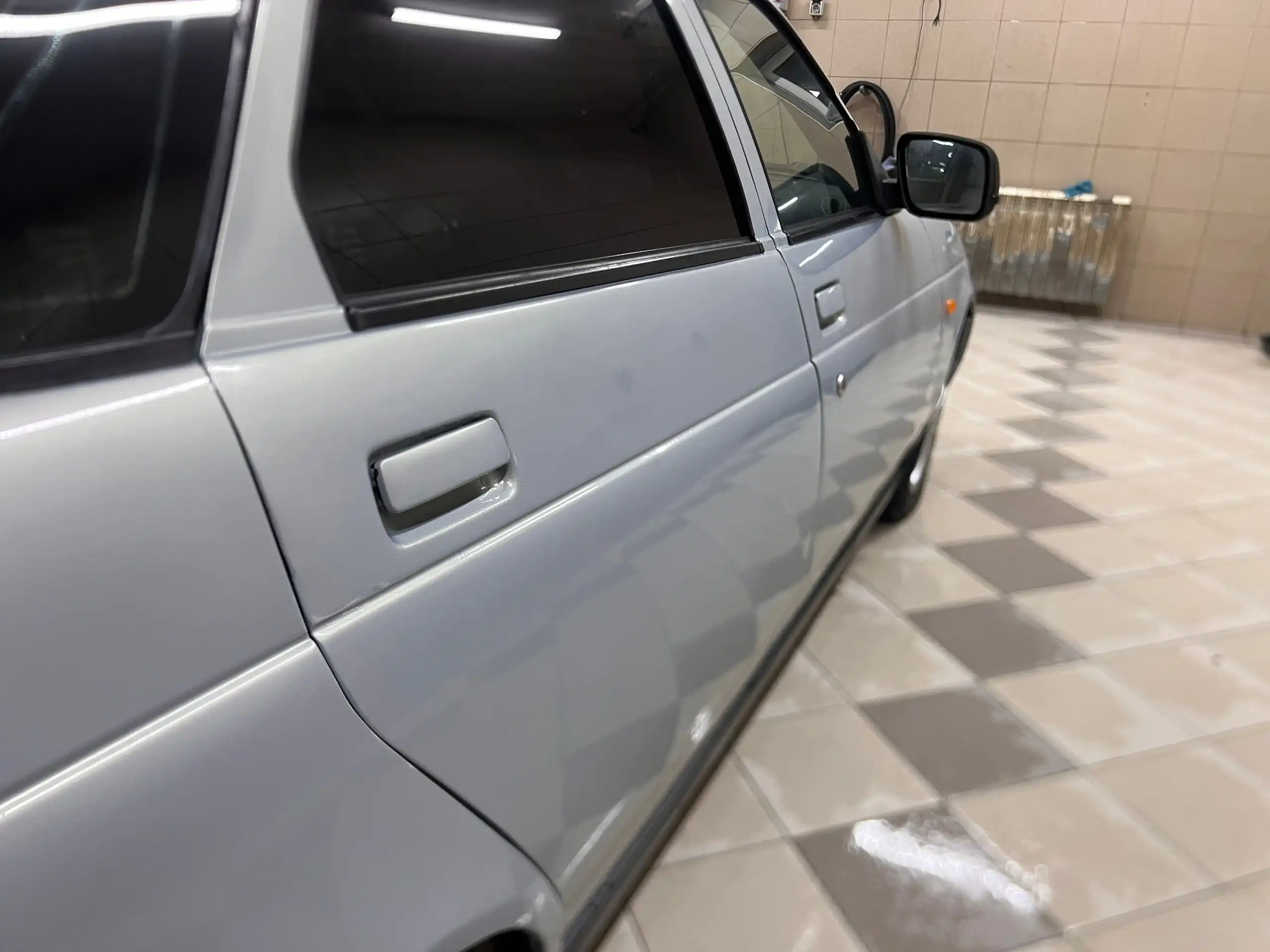 Lada Priora 2007 с ГУРом и хорошей музыкой