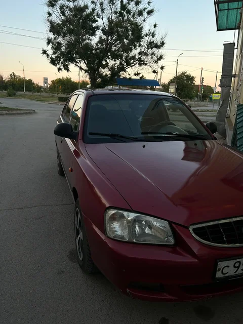 Продажа Hyundai Accent 2004 года в отличном техническом состоянии - Авто в Волгоград
