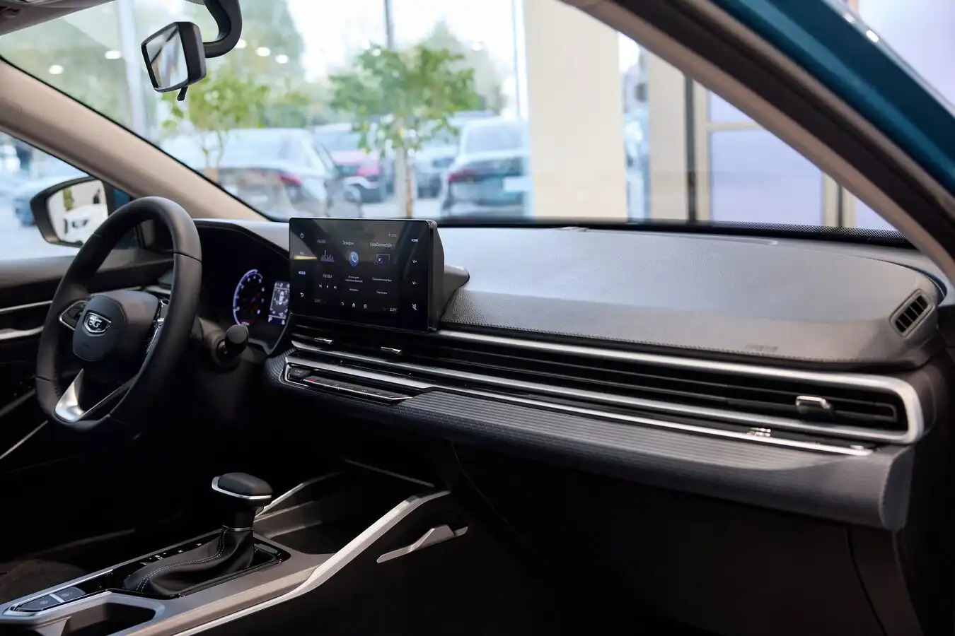 Продажа нового седана Belgee S50 в автосалоне АГАТ