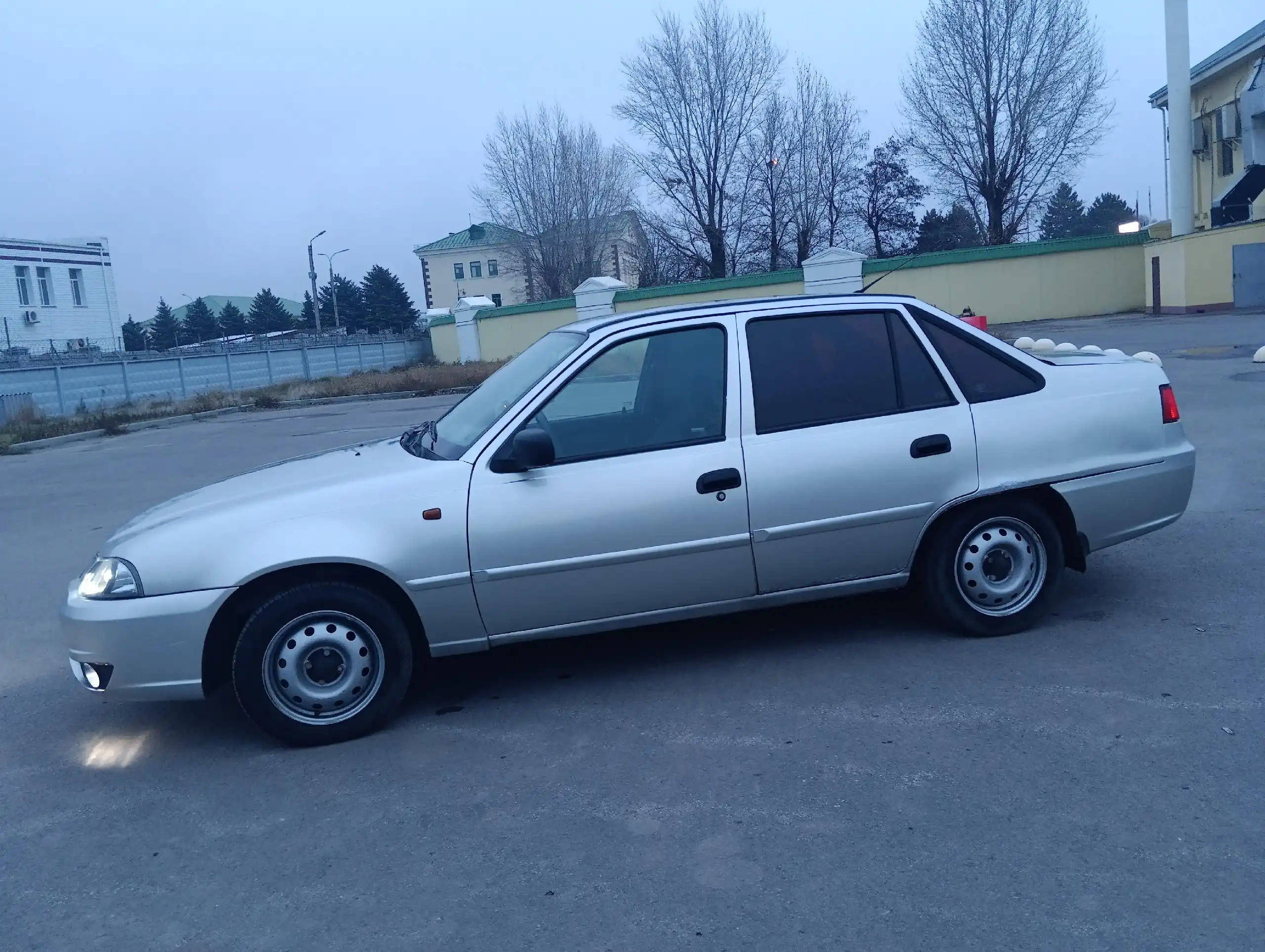 Daewoo Nexia 1.6 Люкс 2010 года