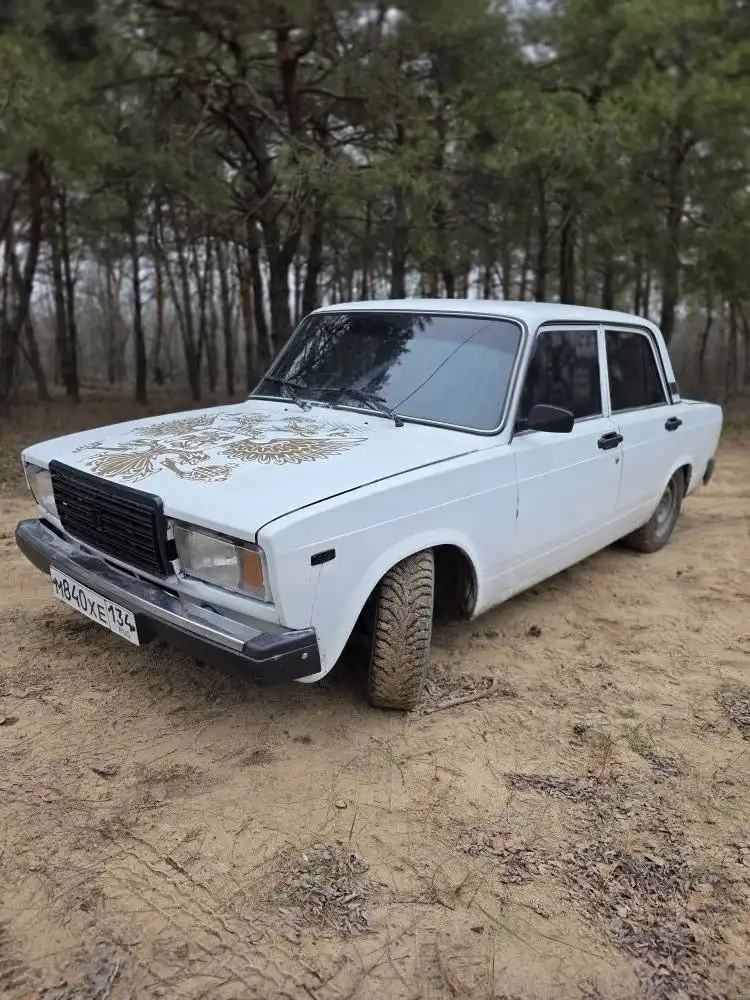 ВАЗ 2107 2007 года с пробегом 100000 км