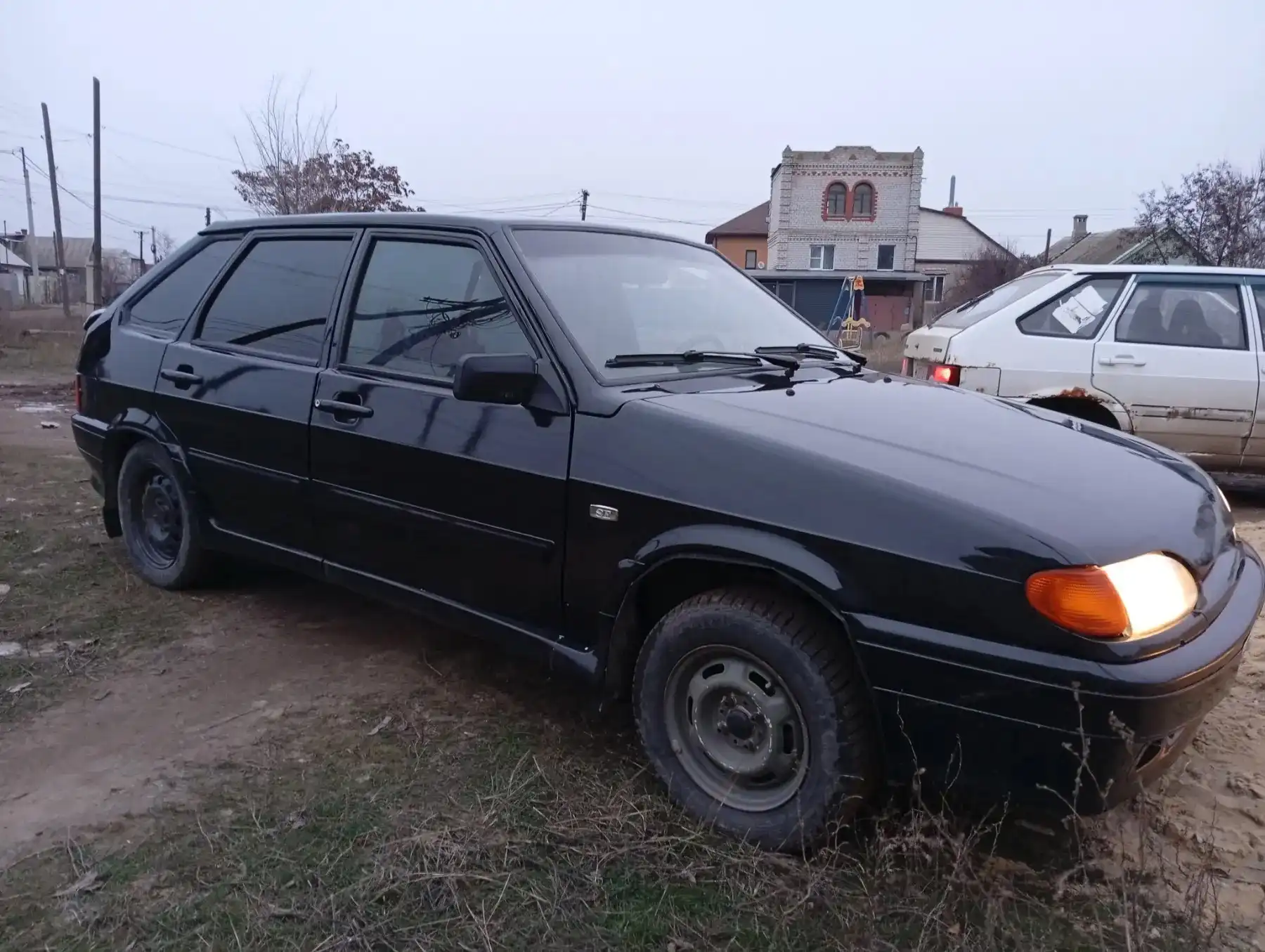 Продам ВАЗ 2114 2013 года в отличном состоянии