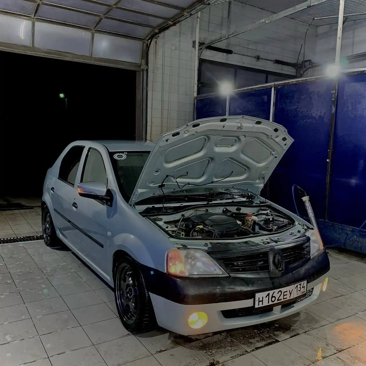 Renault Logan 2007 г.в. с пробегом 180000 км