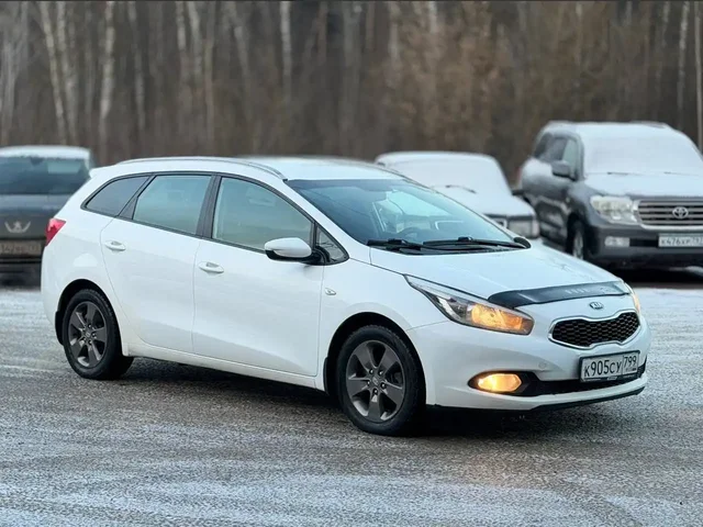 Продажа Kia Ceed 2015 года с пробегом 277000 км - Авто в Волгоград