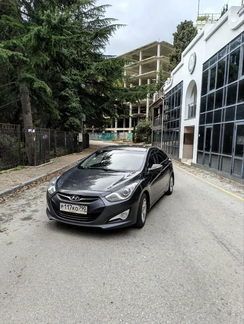 Продается Hyundai i40 2014 года с пробегом 200.000 км - частное объявление в Волгоград