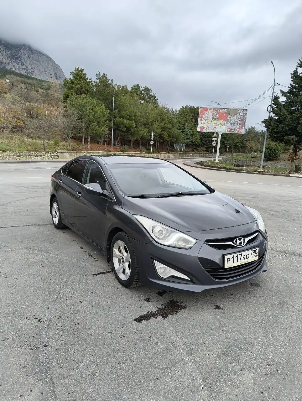 Продается Hyundai i40 2014 года с пробегом 200.000 км