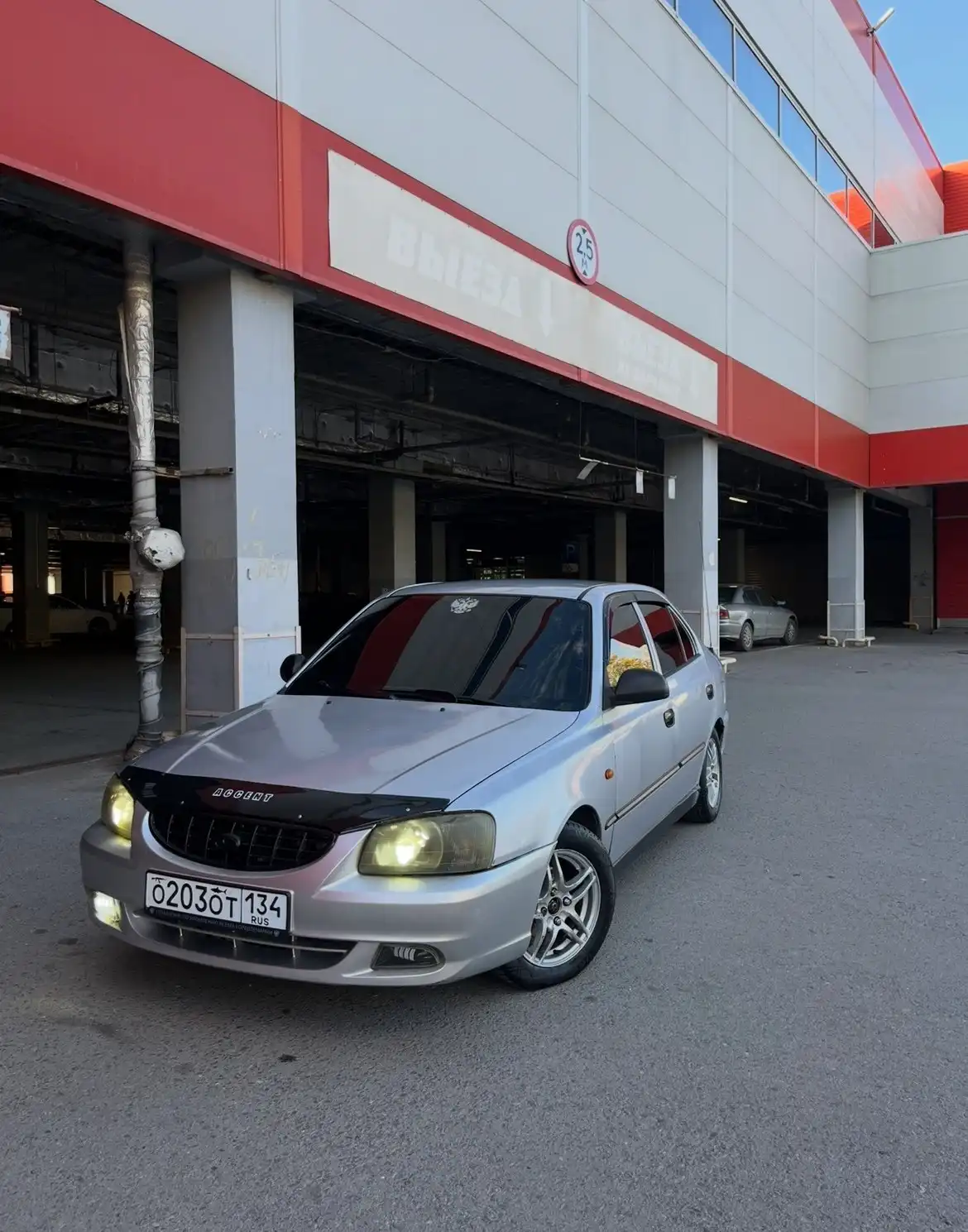 Hyundai Accent 2004 в хорошем состоянии от собственника