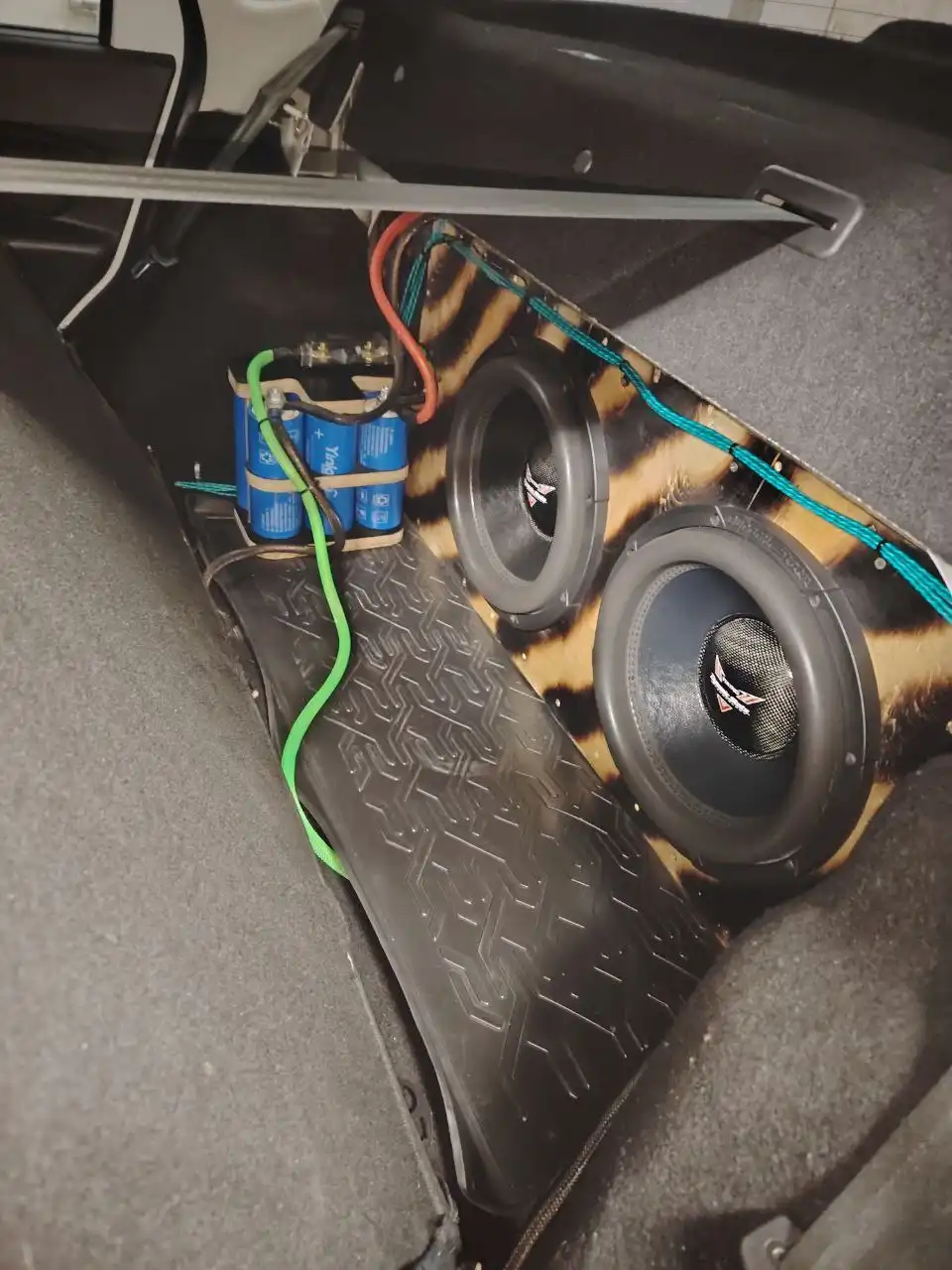 Лада Гранта 2023 года, пробег 45000 км, механика