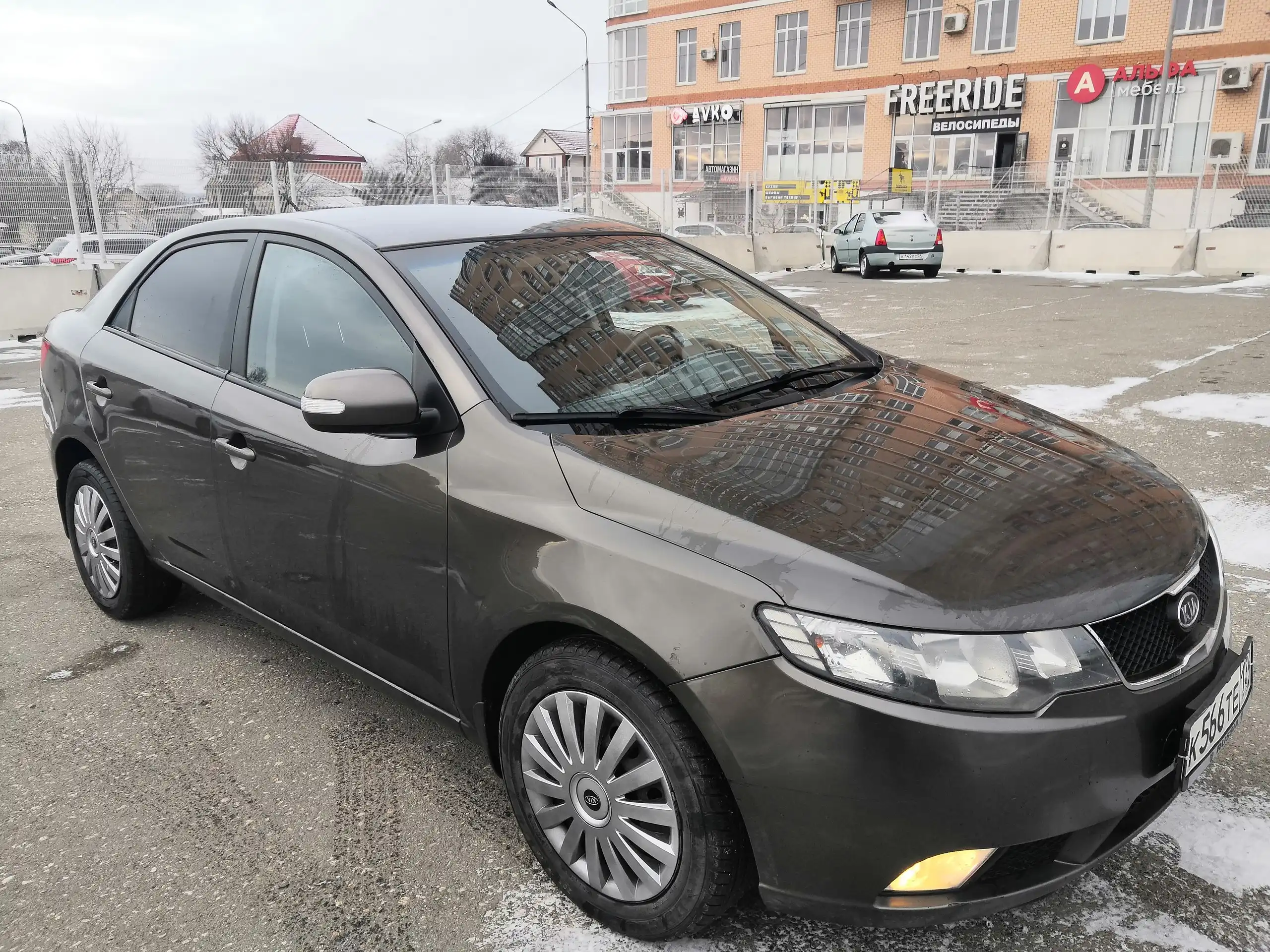 Kia Cerato 2009 года