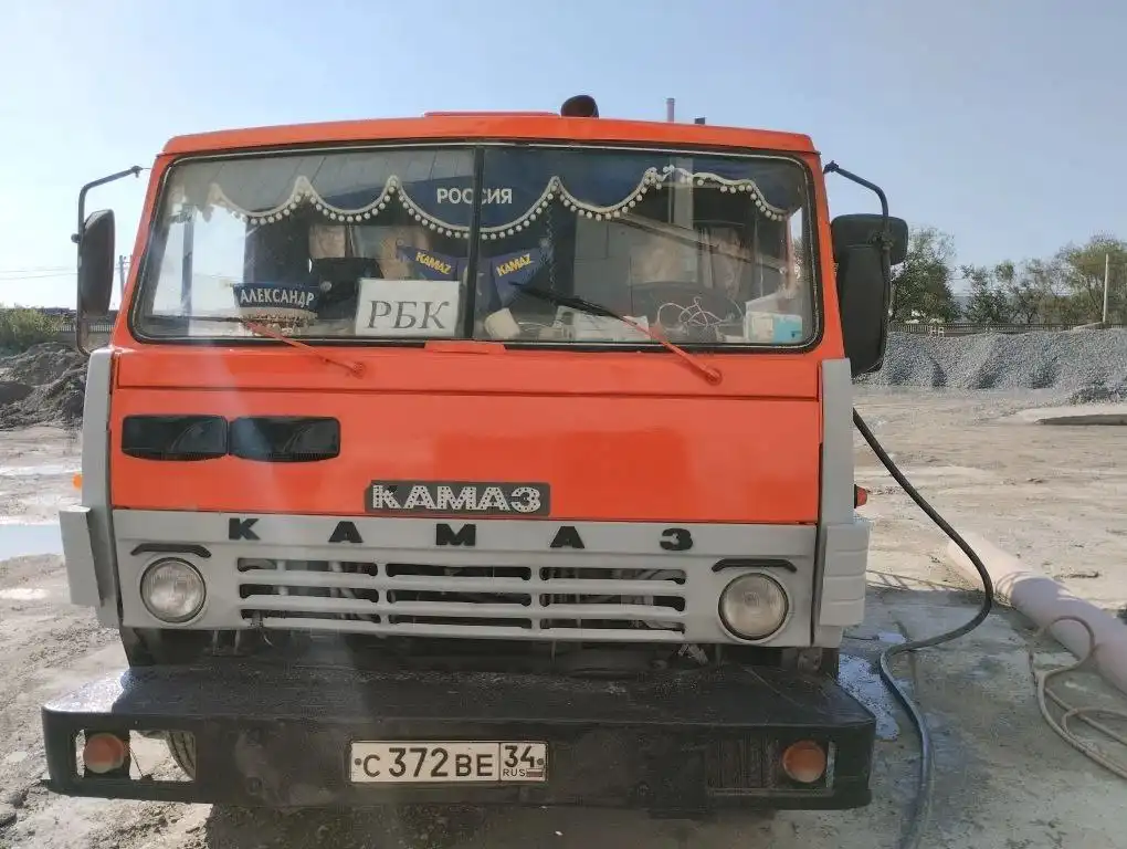 КАМАЗ 5511 1989 года с бочкой 2015 года