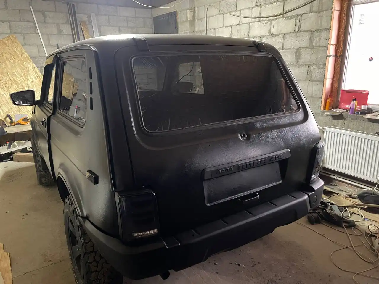 Продам Ниву 21213 после покраски с электрическими стеклоподъемниками