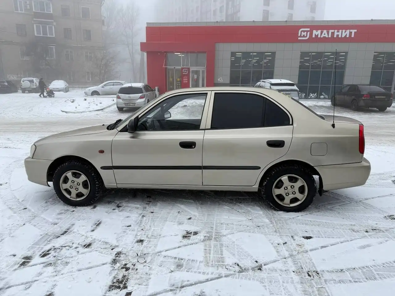Продажа Hyundai Accent 2004 года с пробегом 300000 км