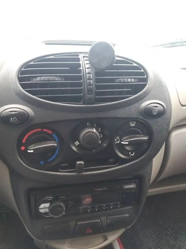 Lada Kalina 2011 года в хорошем состоянии