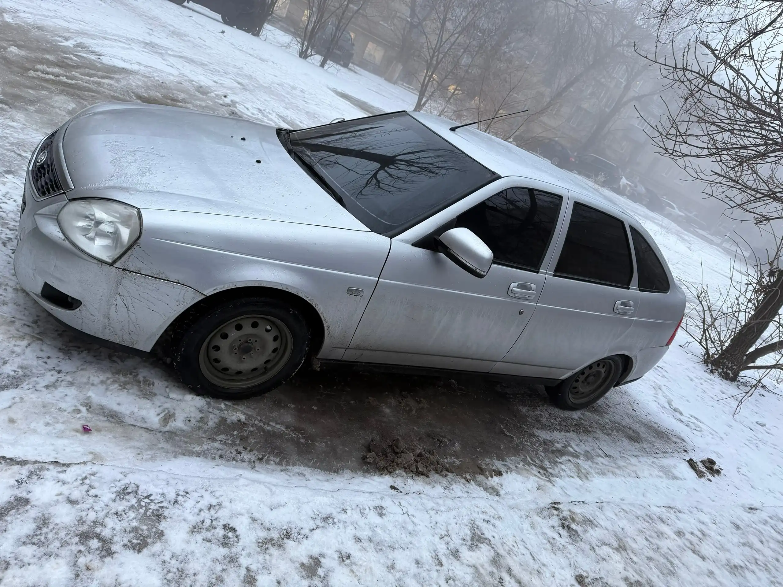 Lada Priora в хорошем состоянии с незначительными дефектами