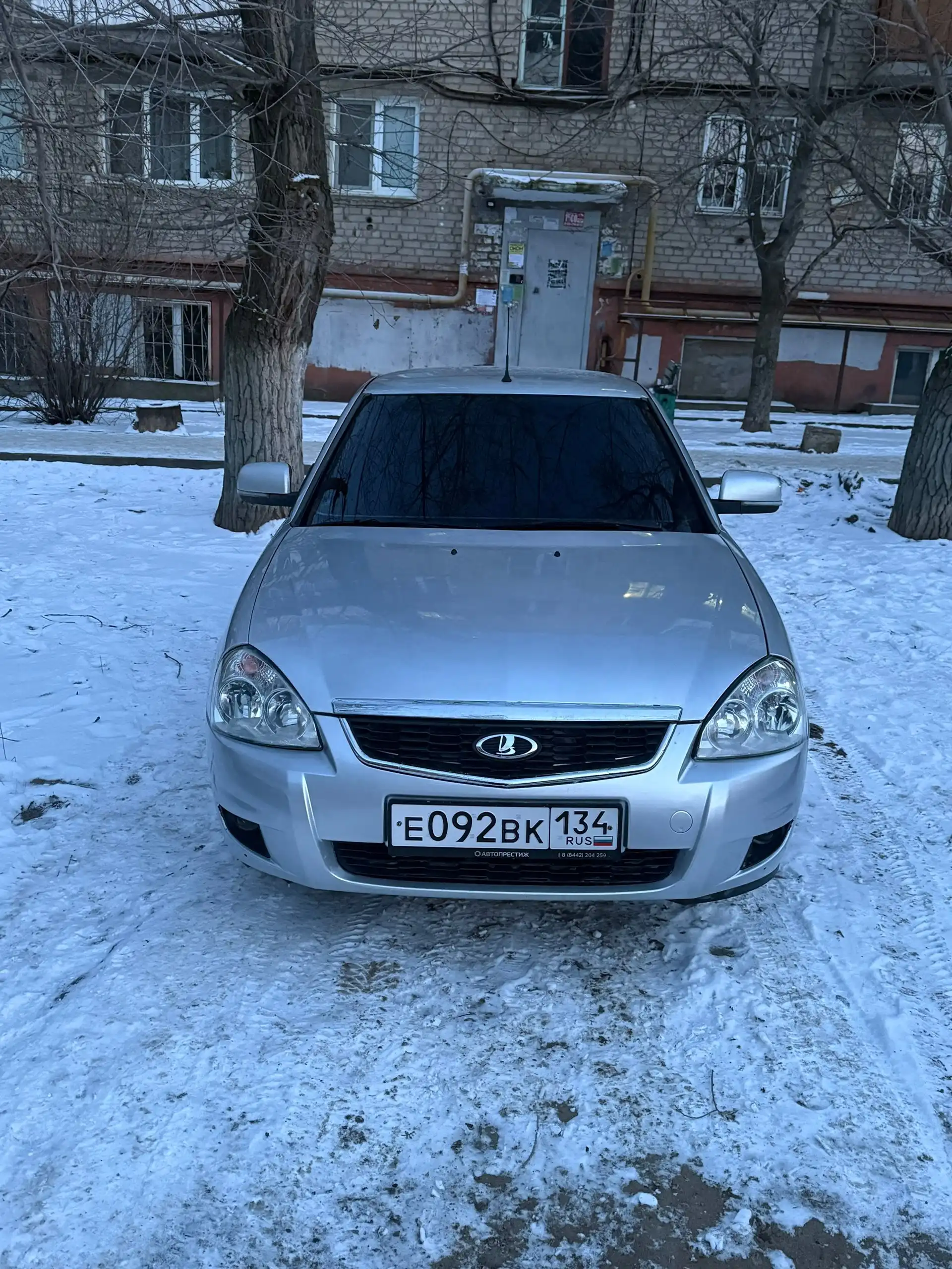 Lada Priora в хорошем состоянии с незначительными дефектами