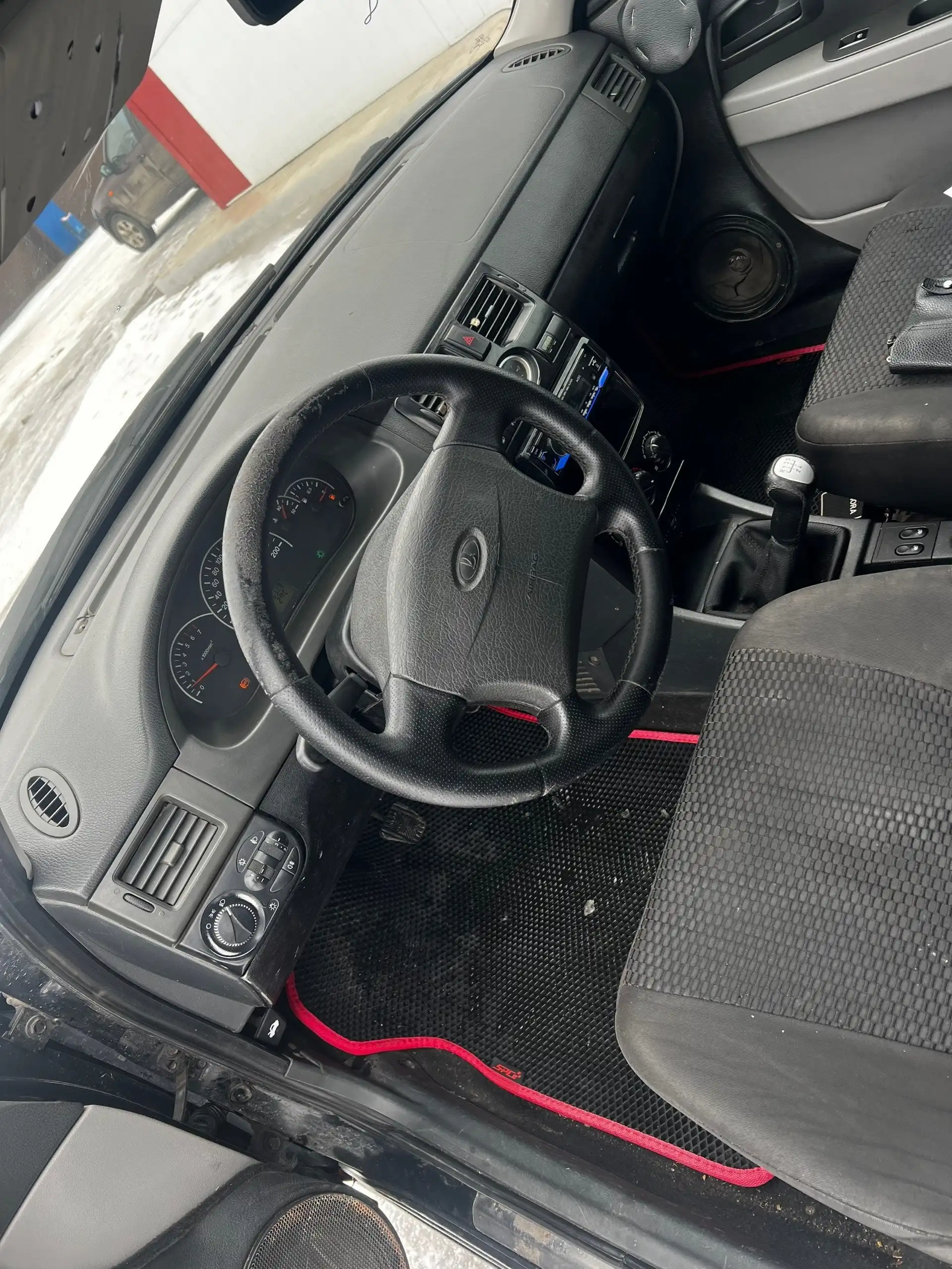 Lada Priora в отличном состоянии - Легковые автомобили (Авто) в Волгоград