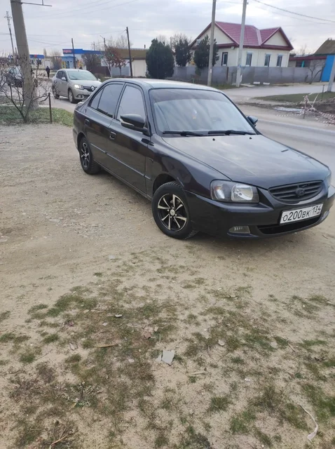 Hyundai Accent 2007 автомат, два комплекта колес - частное объявление в Волгоград