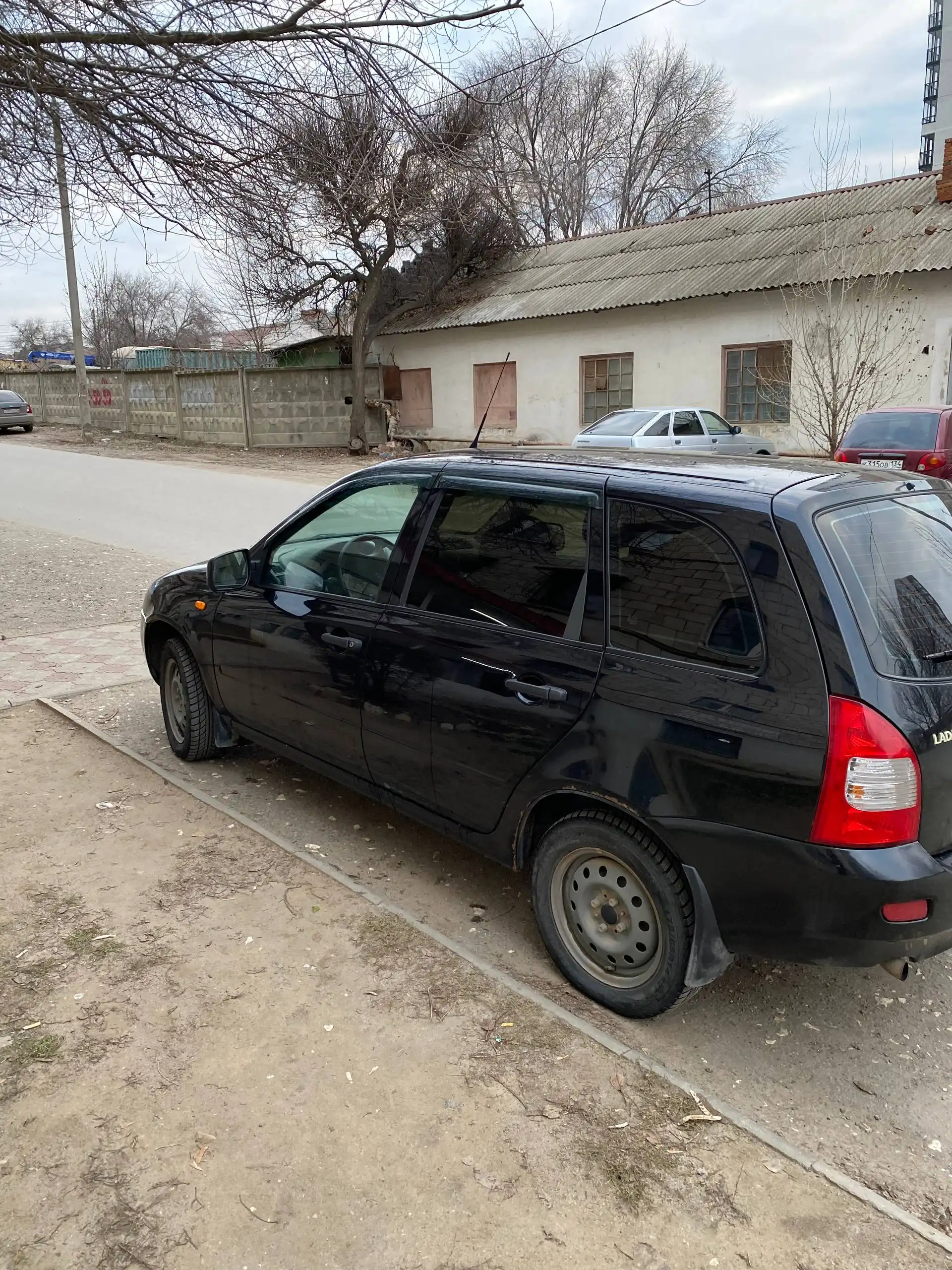 Lada Kalina 2011 года, 1.4 16 клапанов, механическая КПП - Авто в Волгоград