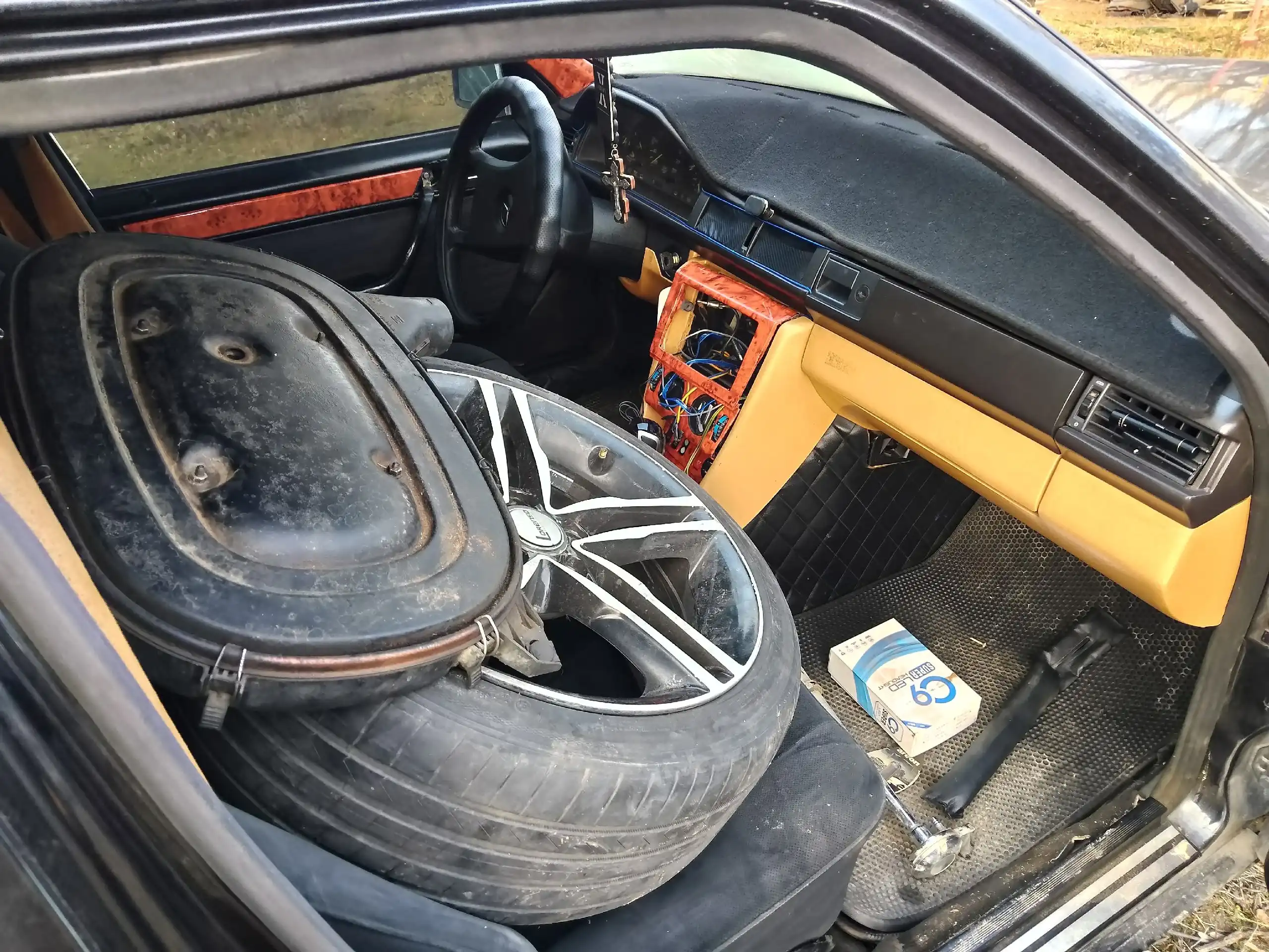 Mercedes W124 2.3 АКПП на ходу - Легковые автомобили (Авто) в Волгоград