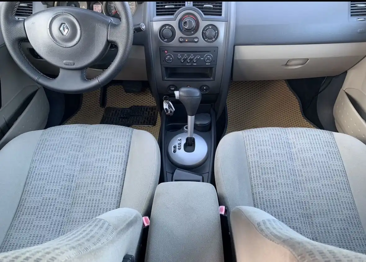 Продажа Renault Megane 2006 года с автоматом - Легковые автомобили (Авто) в Волгоград