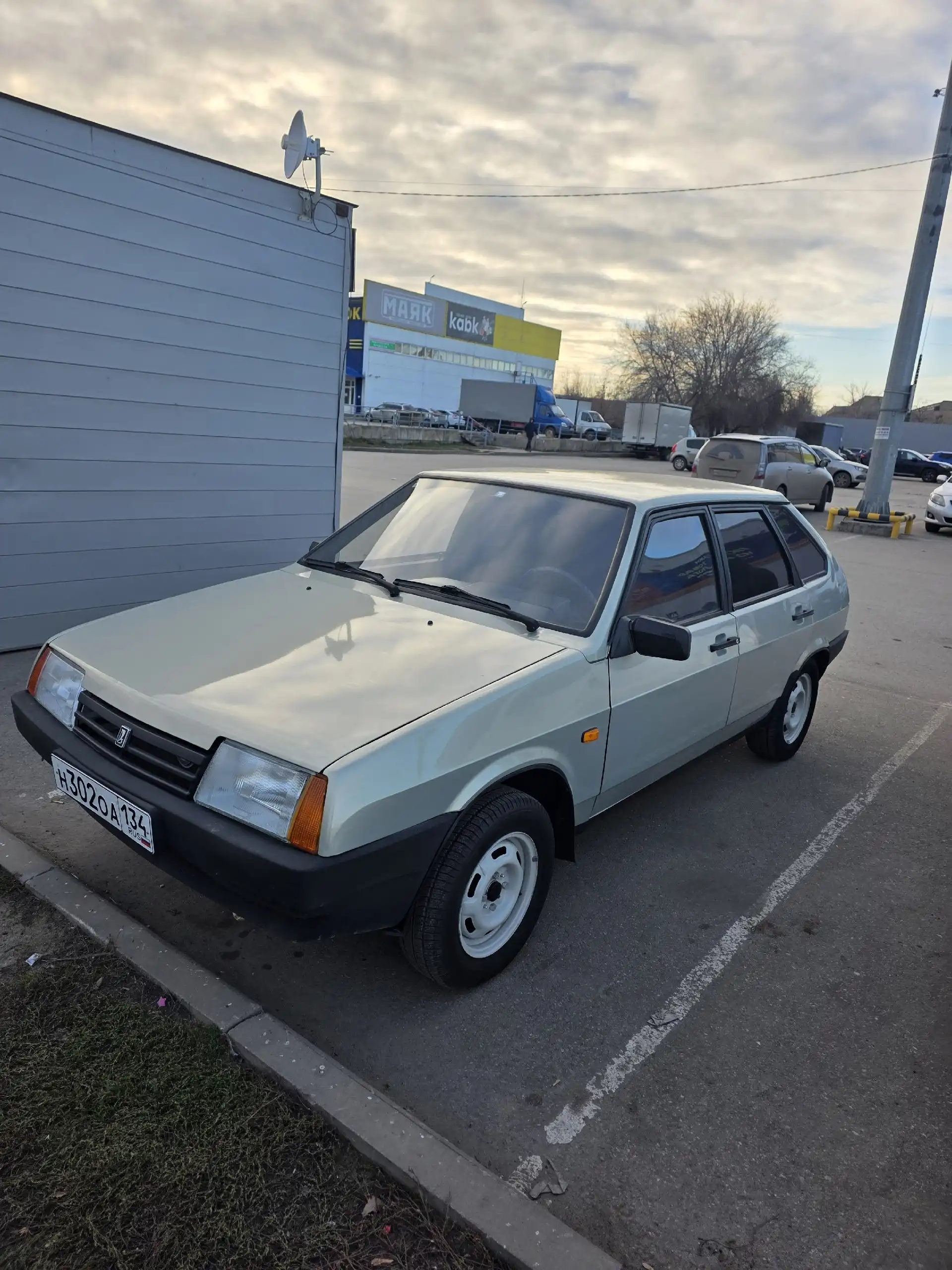 Продается ВАЗ 2109 2002 года выпуска - Легковые автомобили (Авто) в Волгоград