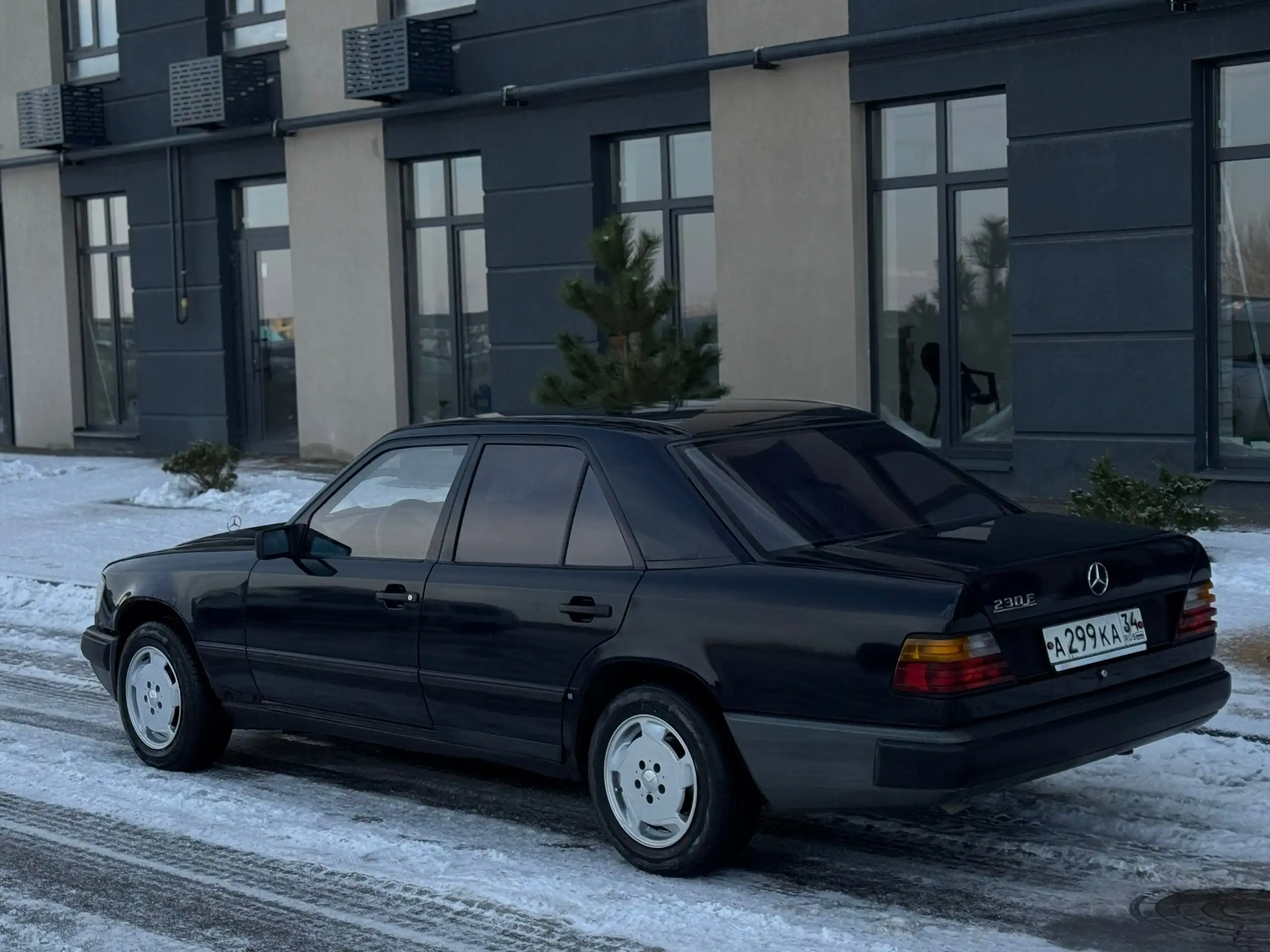 Mercedes Benz W124 1986 года в отличном состоянии - Легковые автомобили (Авто) в Волгоград