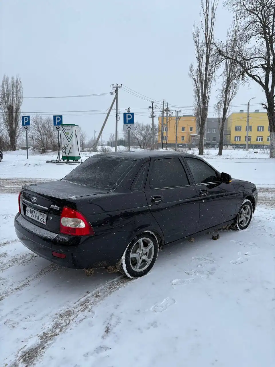 Лада Приора 2012 года с пробегом 240 тыс. км - Авто в Волгоград