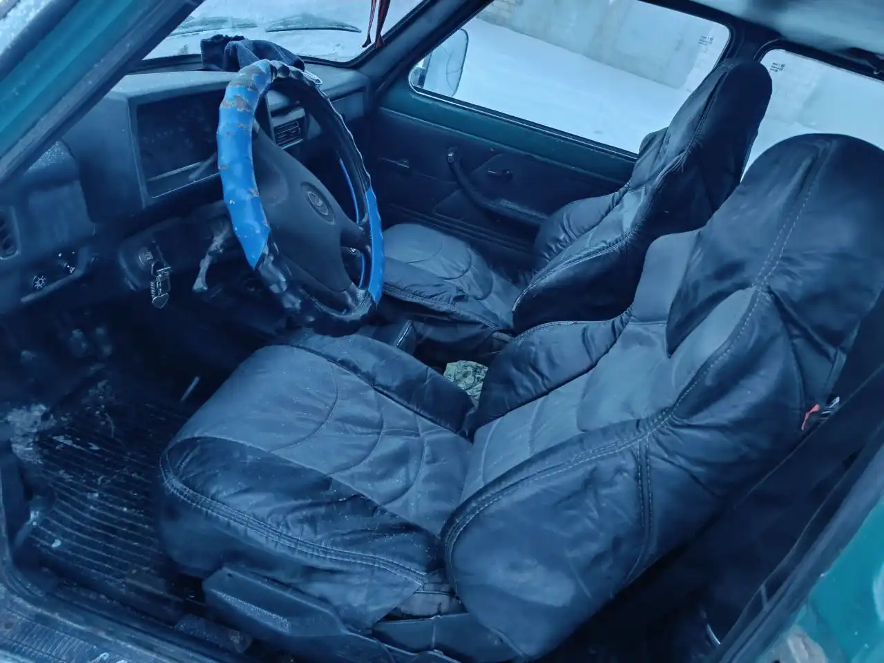 Нива инжектор 2005 года на ходу - Авто в Волгоград