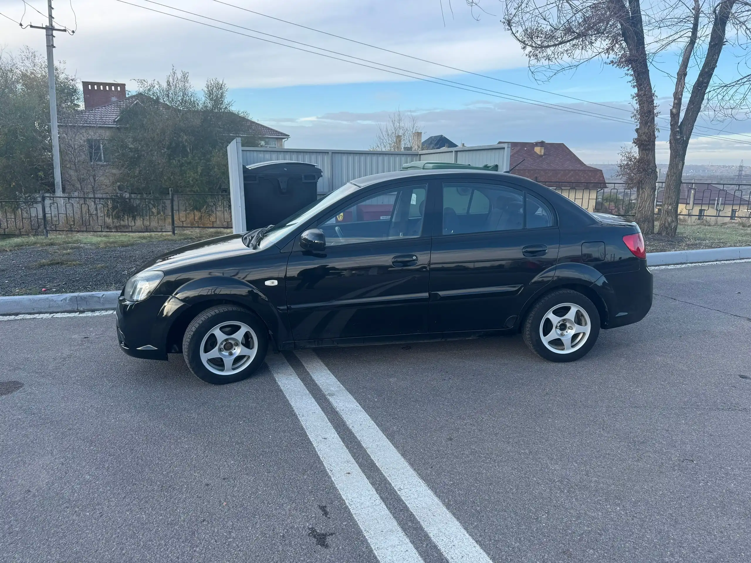 Kia Rio 2011 в отличном состоянии - Легковые автомобили (Авто) в Волгоград