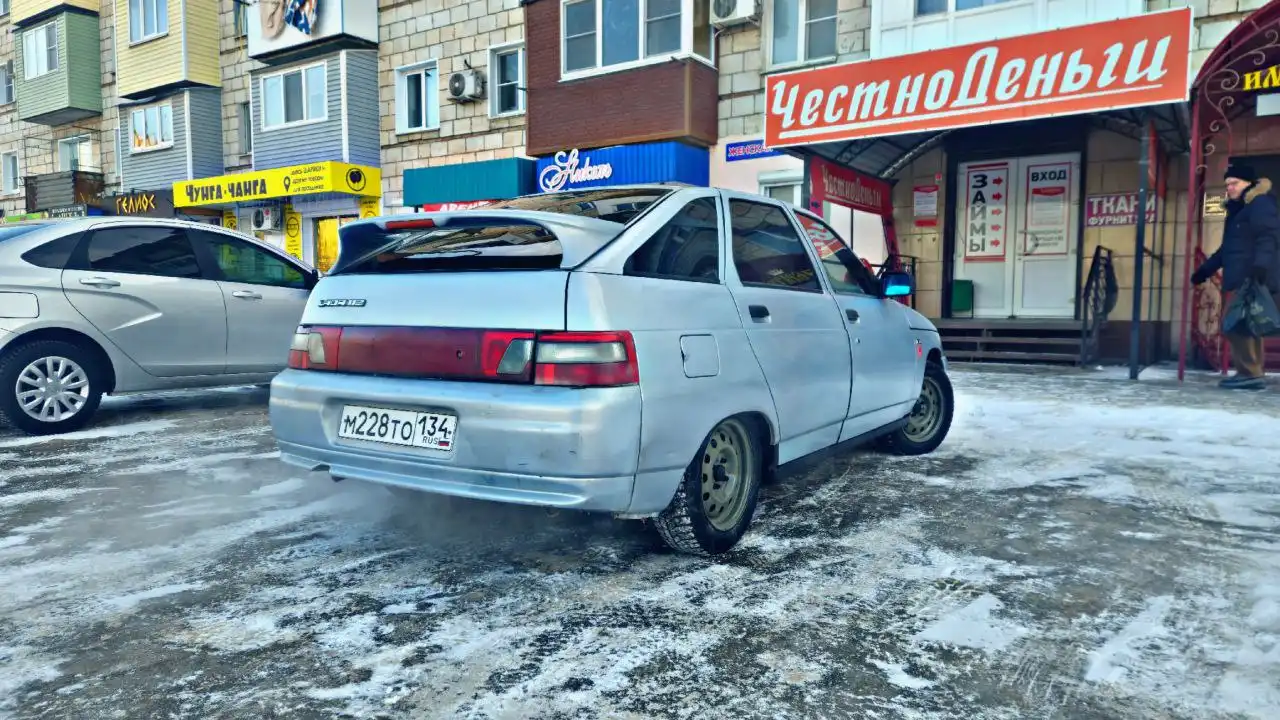 Продажа ВАЗ 2112 2004 года - Легковые автомобили (Авто) в Михайловка