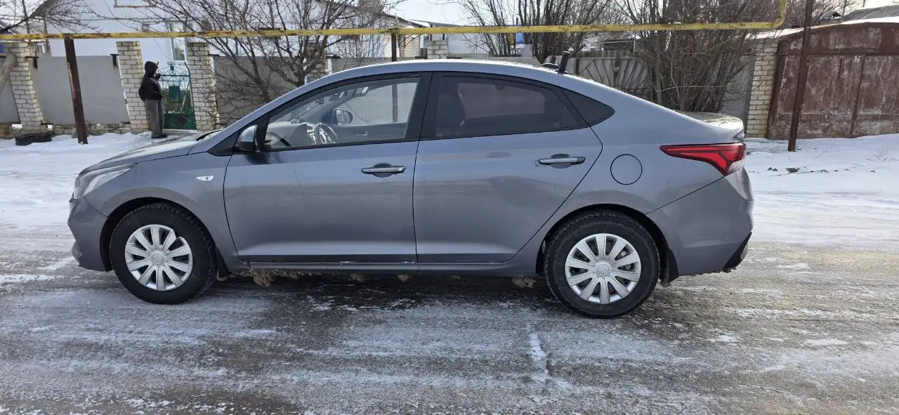 Хендай Солярис 2 2018 года с пробегом 164000 км - Легковые автомобили (Авто) в Октябрьский