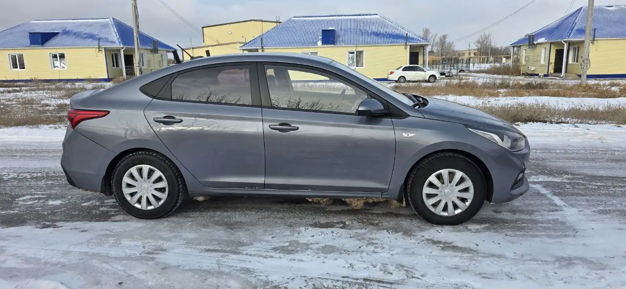 Хендай Солярис 2 2018 года с пробегом 164000 км - Легковые автомобили (Авто) в Октябрьский