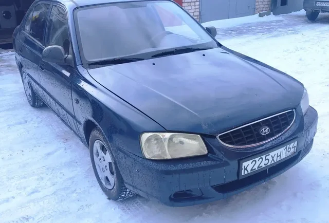 Продажа Hyundai Accent 2008 года с пробегом 198625 км - частное объявление в Волжский