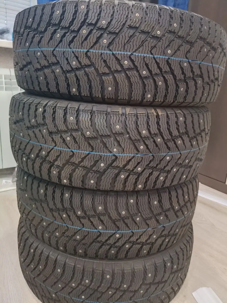 Зимние шины CORDIANT CROSS 2 205/55 R16 - Шины и диски (Авто) в Волгоград