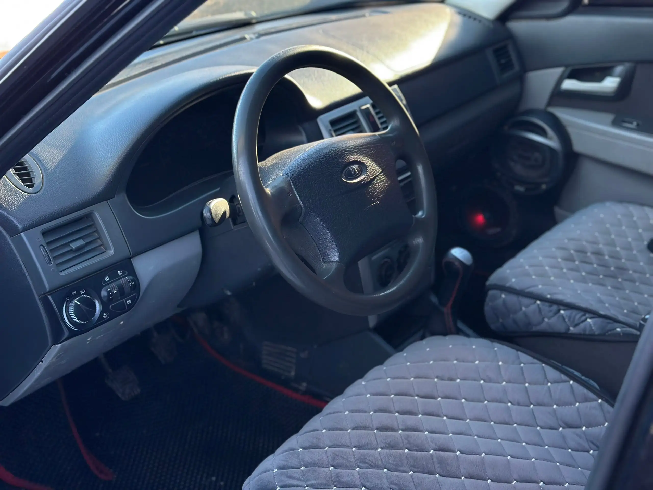 Продается Лада Приора 2010 года - Легковые автомобили (Авто) в Волгоград