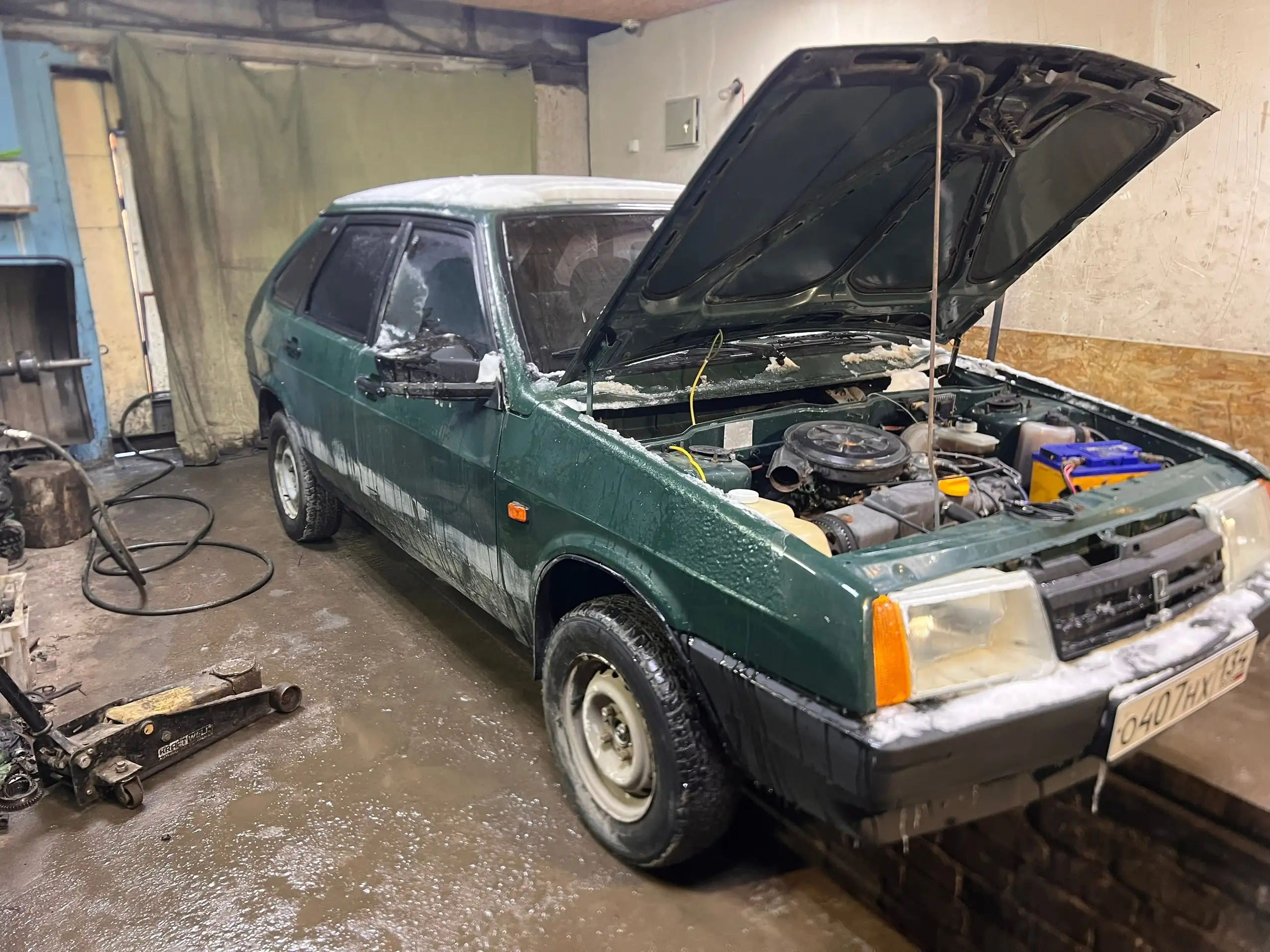 ВАЗ 2109 на уверенном ходу - Легковые автомобили (Авто) в Волгоград