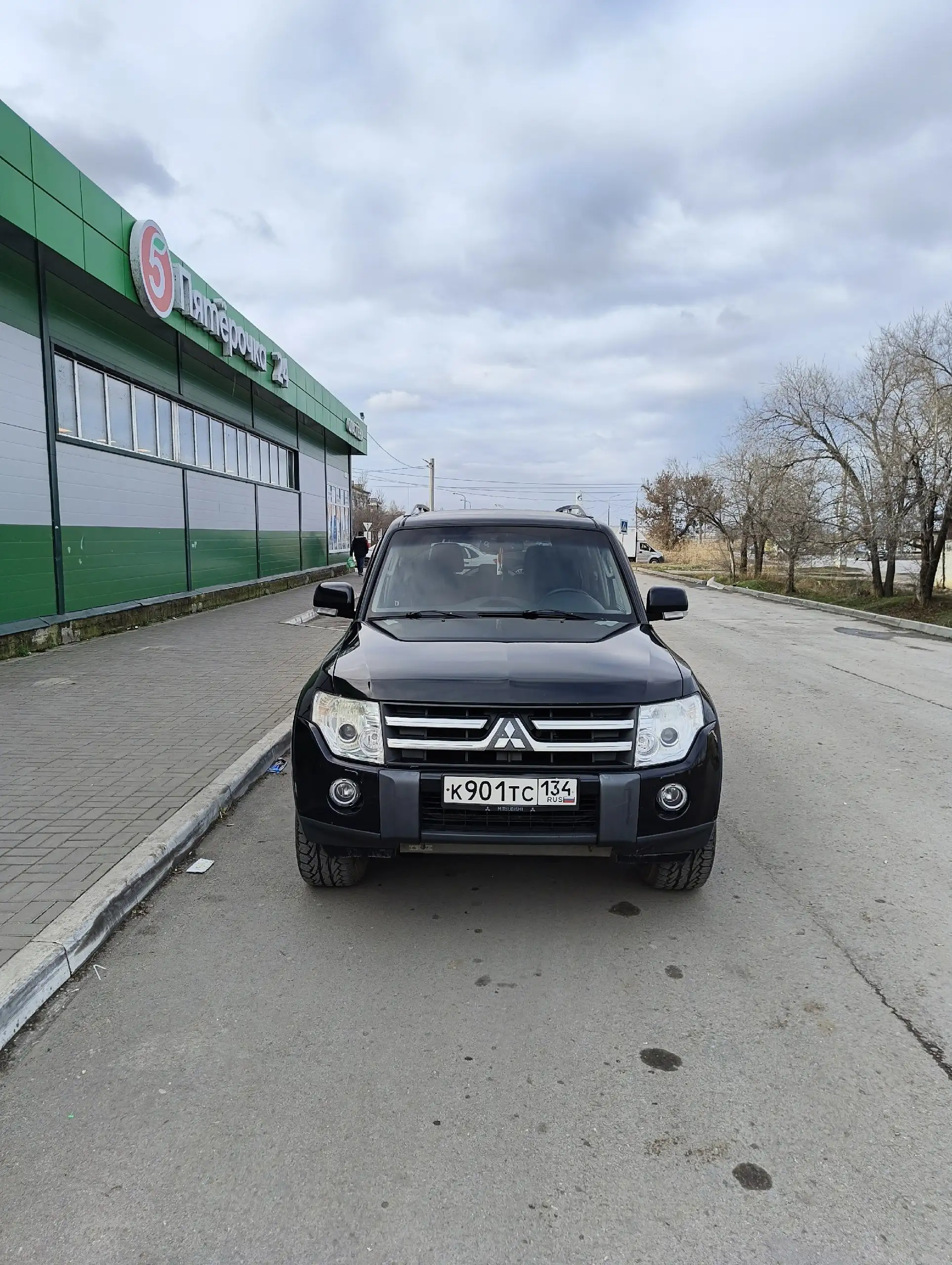 Mitsubishi Pajero внедорожник - Авто в Волгоград