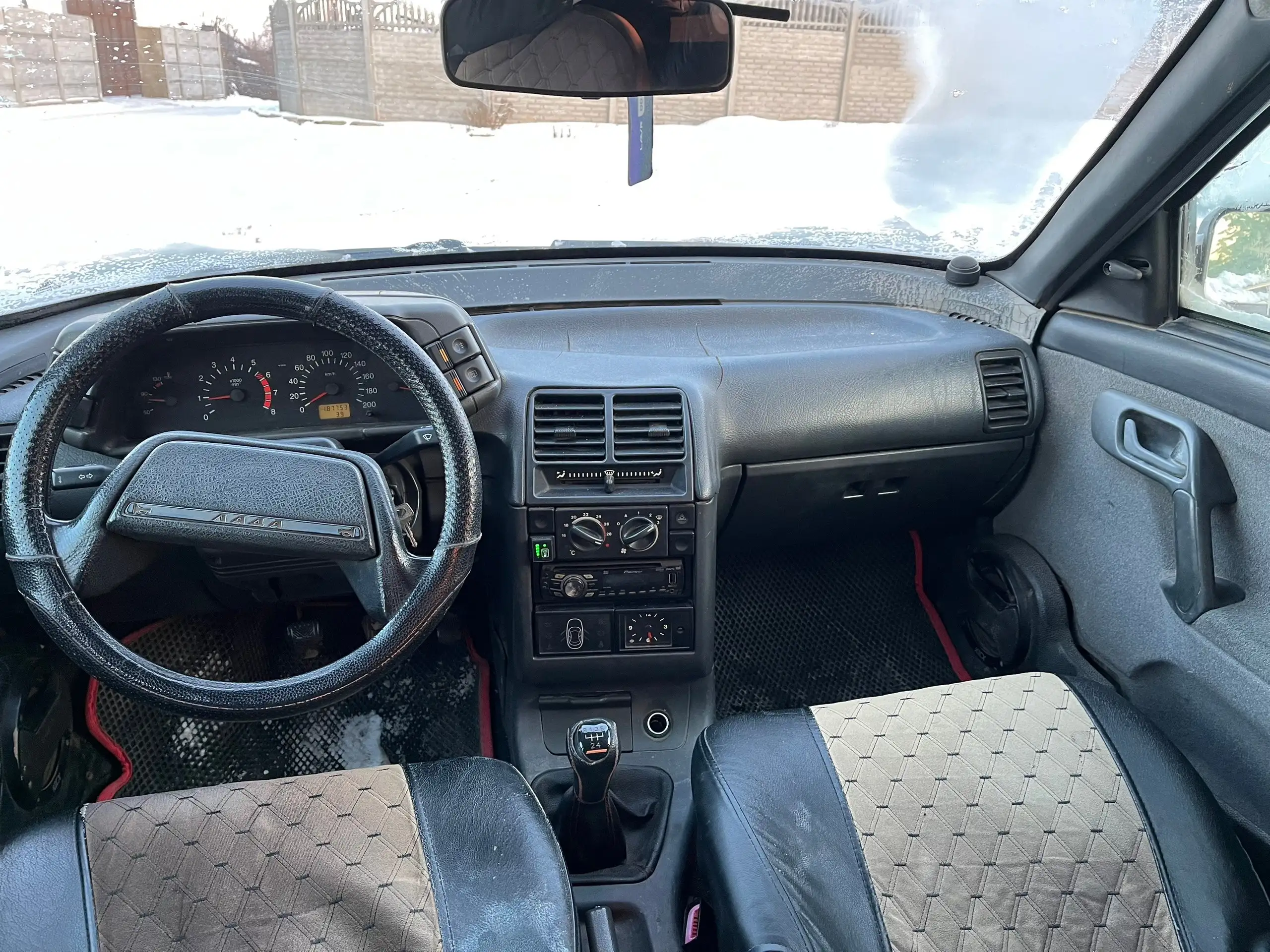 ВАЗ 2110 2003 года с ГБО - Авто в Волгоград